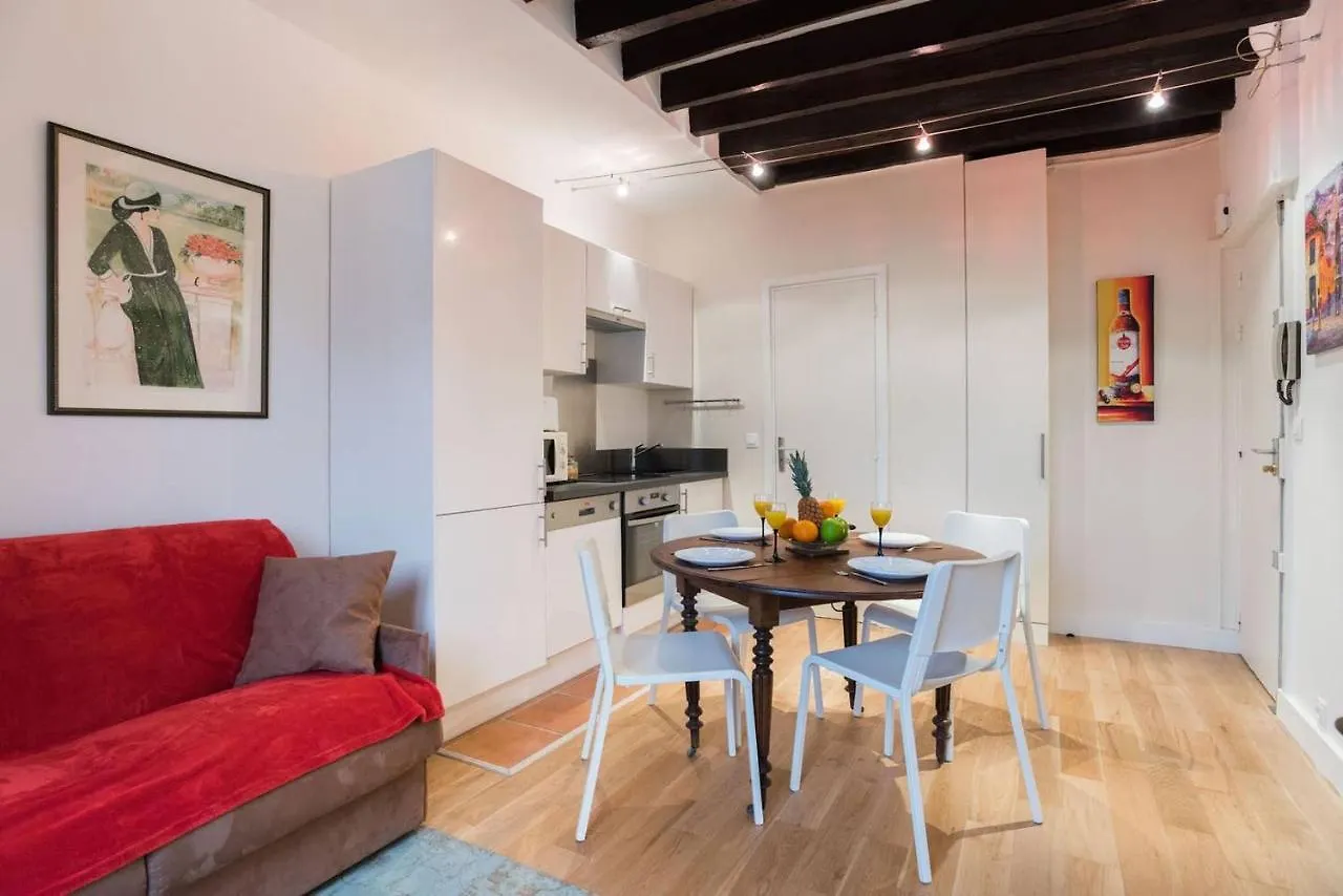 Paris Marais - Temple City Apartment Fransa